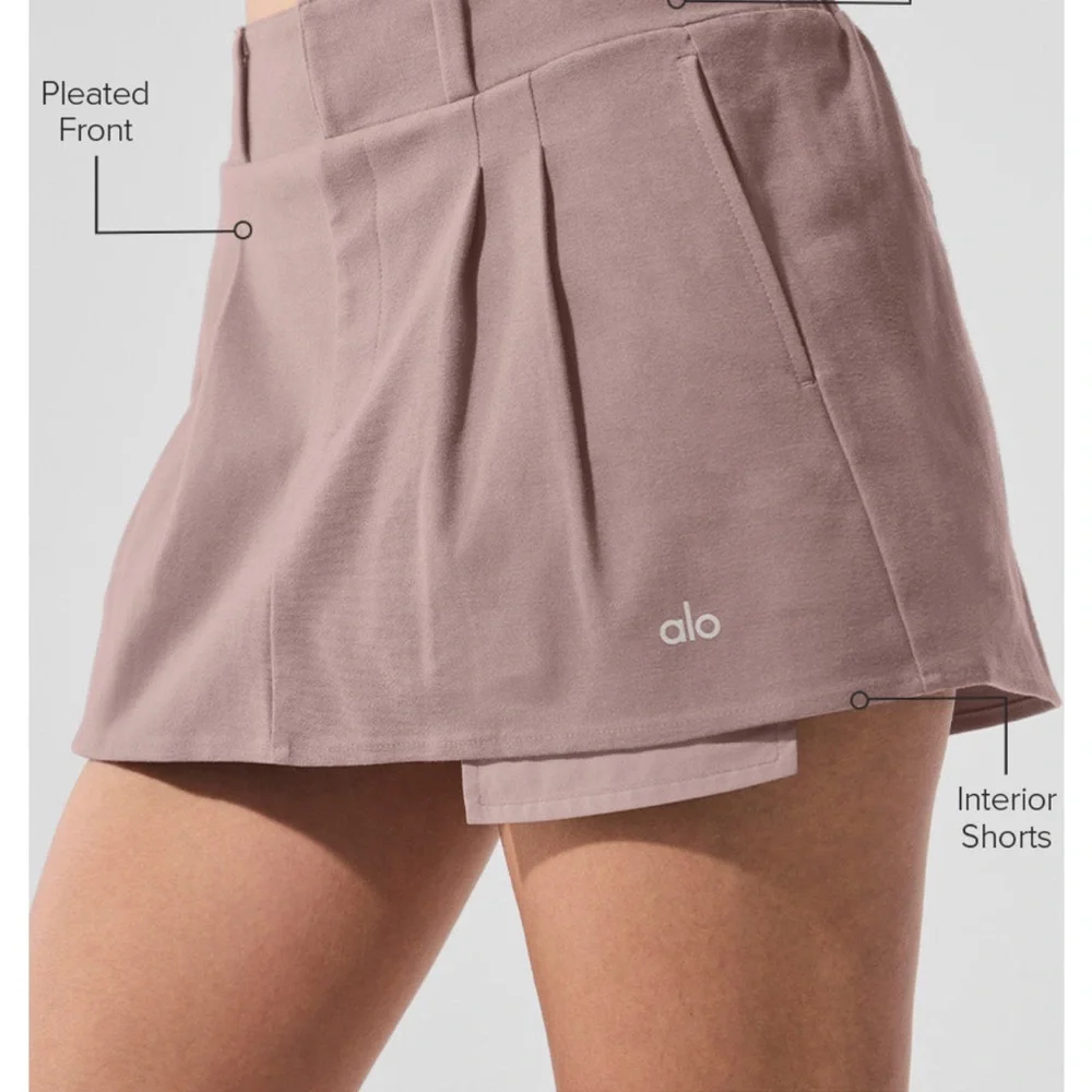 ALO Yoga Mauve Pleated Tennis Skort